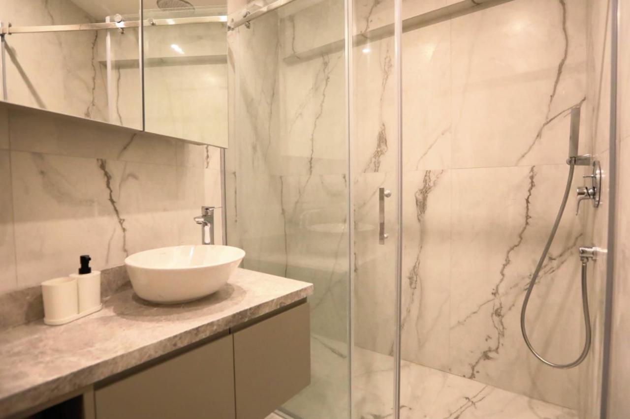 Excellent Flat W 360 Bosphorus View In Cihangir Istanbul Eksteriør bilde